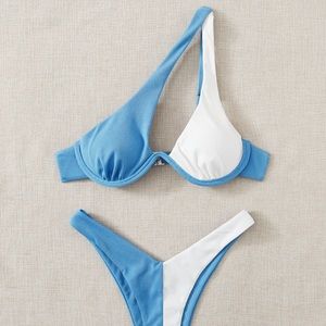 Two tone underwire high cut bikini